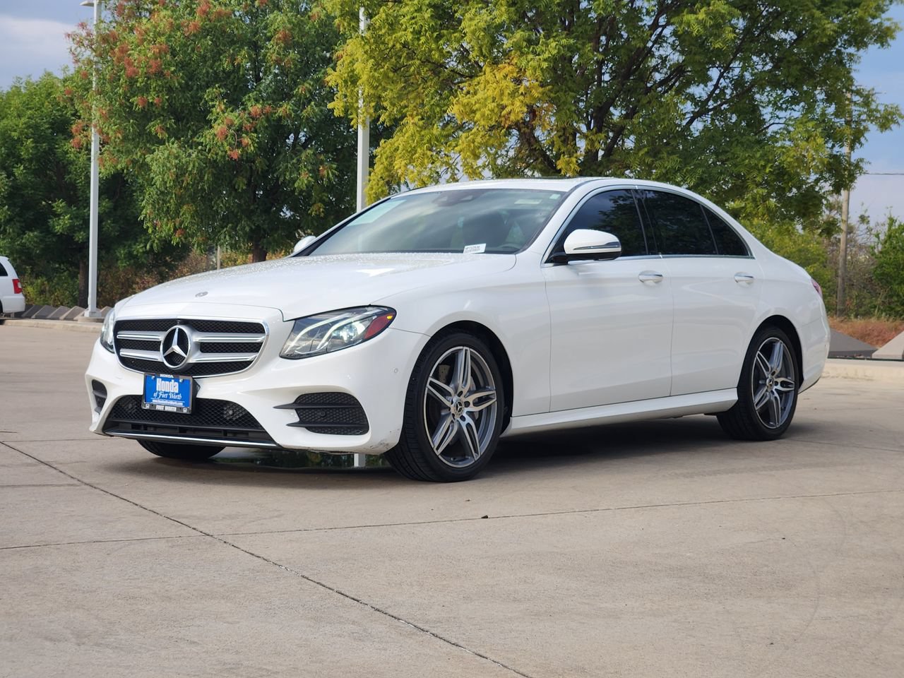 Used 2020 Mercedes-Benz E 450 4MATIC Sedan w/ Parking Assistance Package image 3