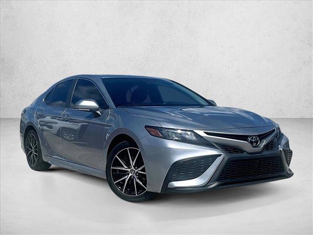 Used 2024 Toyota Camry SE FWD image 12