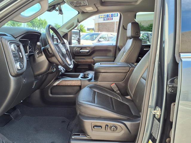 Used 2020 GMC Sierra 3500 Denali w/ Denali Ultimate Package image 19