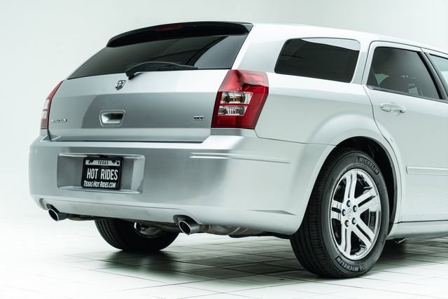 Used 2005 Dodge Magnum R/T w/ Convenience Group II image 14