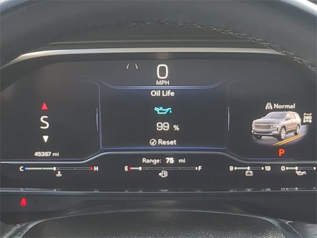 Used 2023 Chevrolet Suburban High Country w/ Premium Package image 27