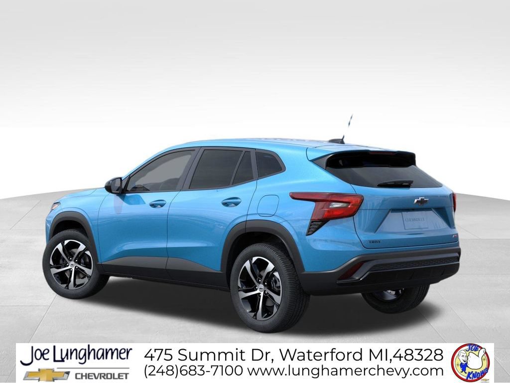 New 2026 Chevrolet Trax RS FWD image 3