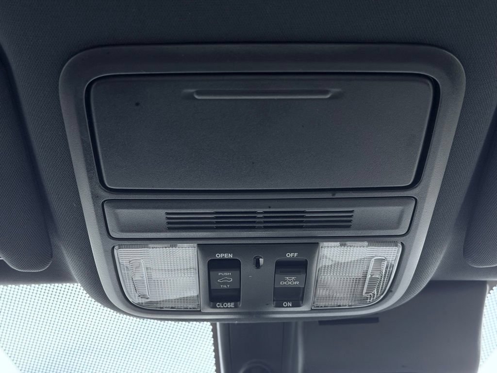 Used 2023 Honda Passport EX-L image 43