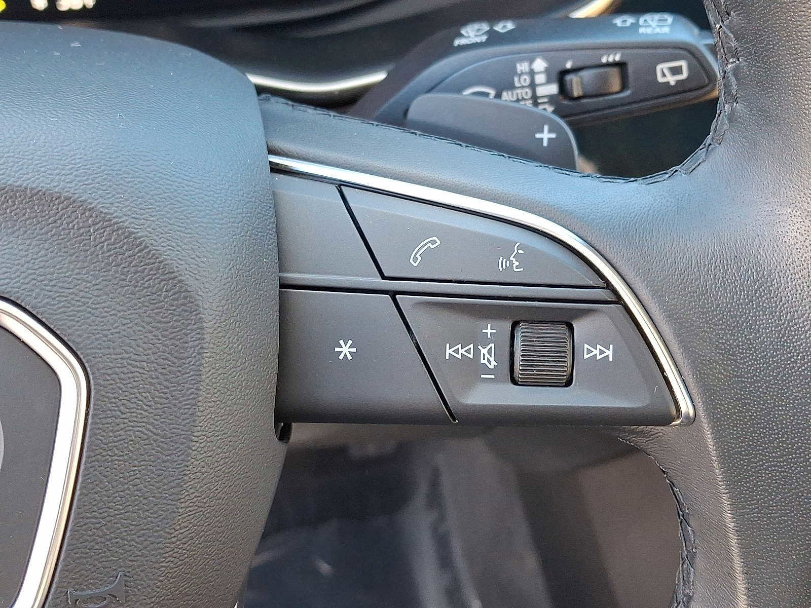 Used 2023 Audi Q7 2.0T Premium Plus w/ Premium Plus Package image 18