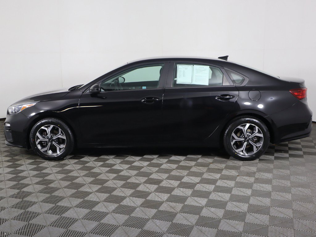 Used 2020 Kia Forte LXS FWD image 14
