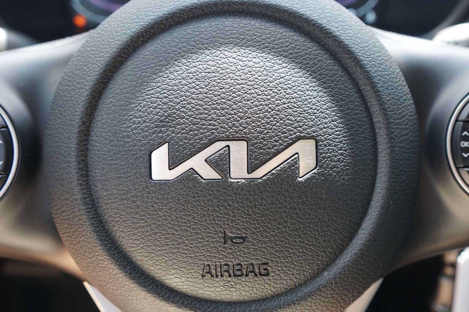 Certified 2024 Kia Soul LX w/ Option Group 015 FWD image 13