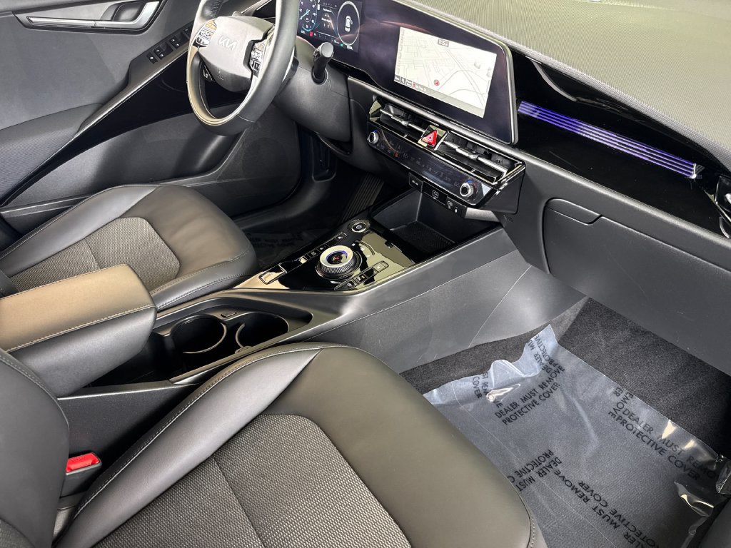 Used 2023 Kia Niro Wind w/ Wind Preserve Package FWD image 15