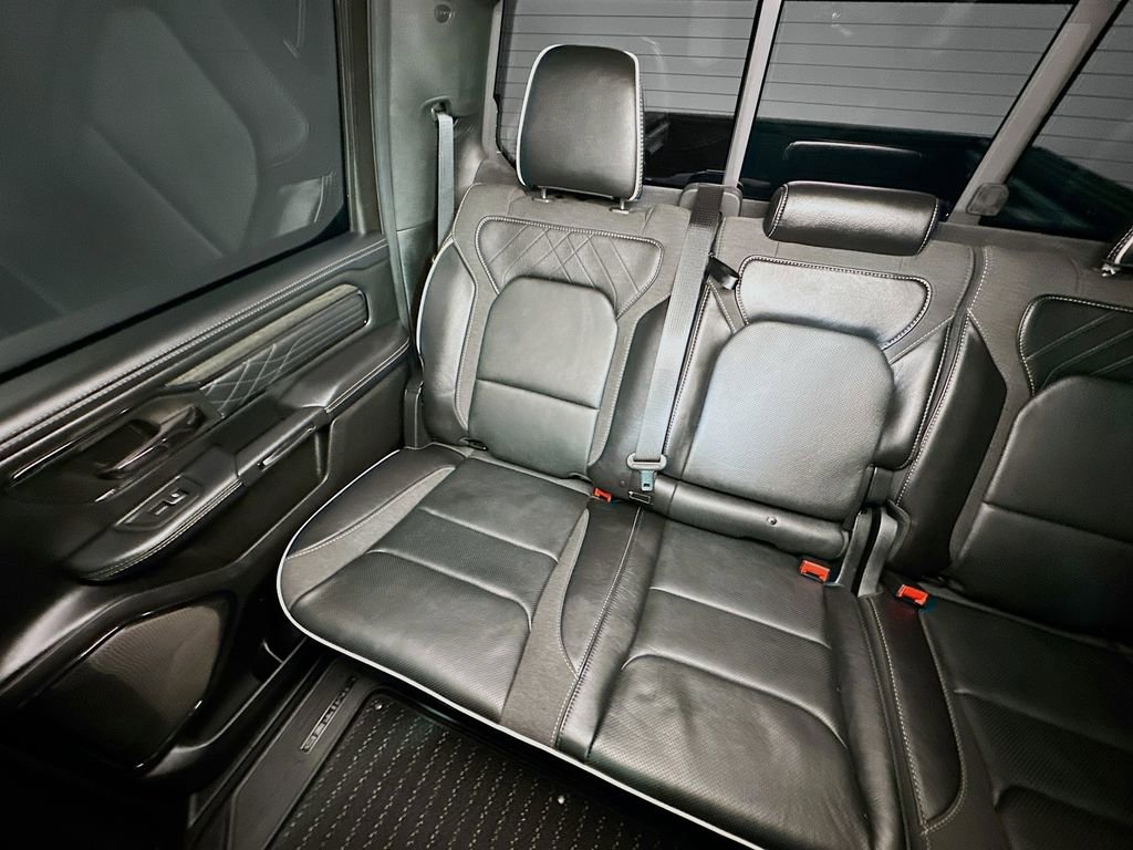 Used 2025 RAM 1500 Limited image 12