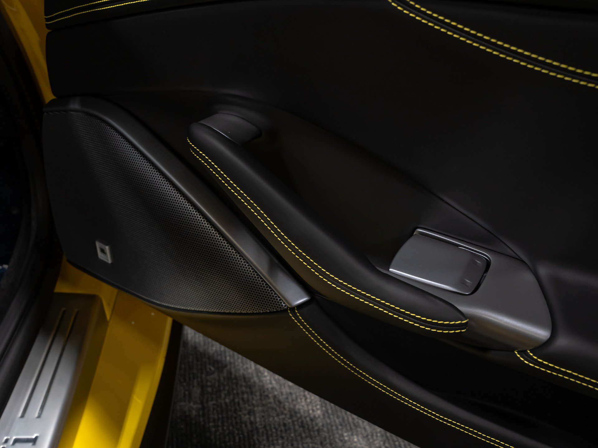 Used 2023 Ferrari Portofino M RWD image 70
