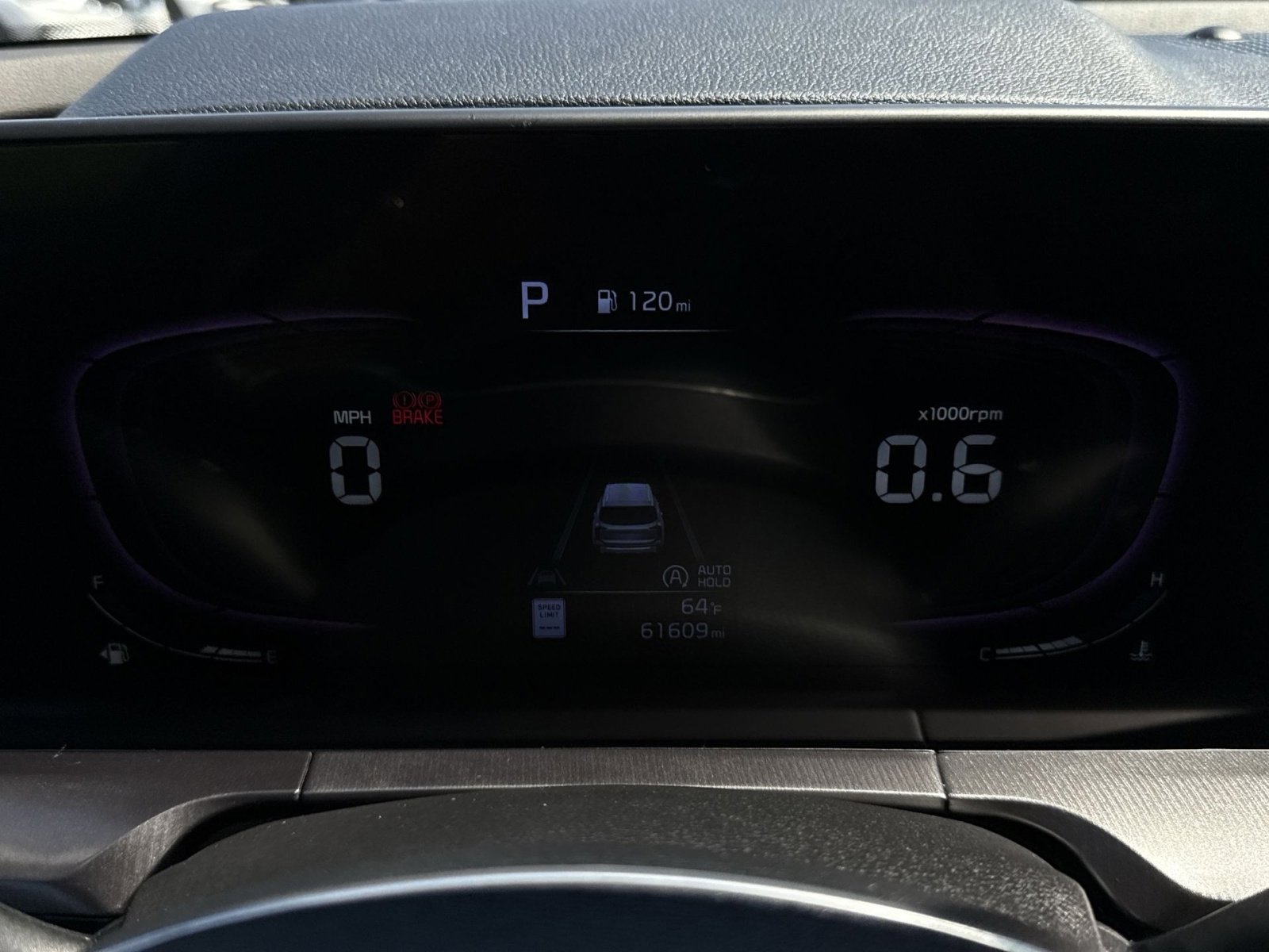 Used 2024 Kia Telluride S image 15