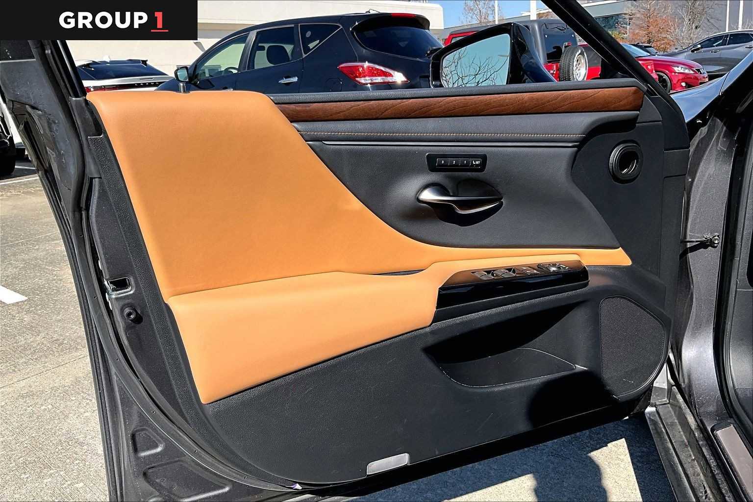 Certified 2024 Lexus ES 350 w/ Premium Package image 20