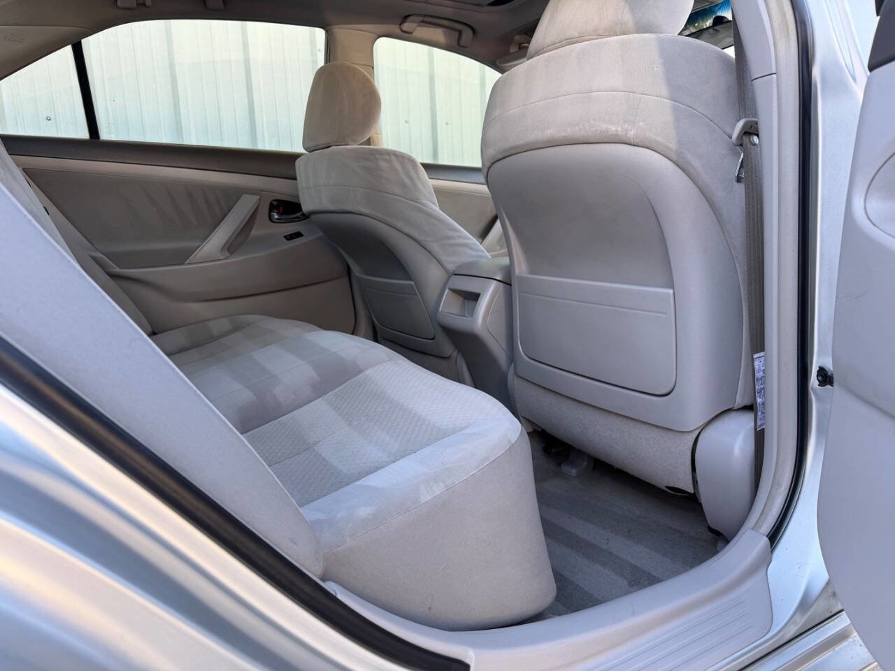 Used 2007 Toyota Camry LE FWD image 18