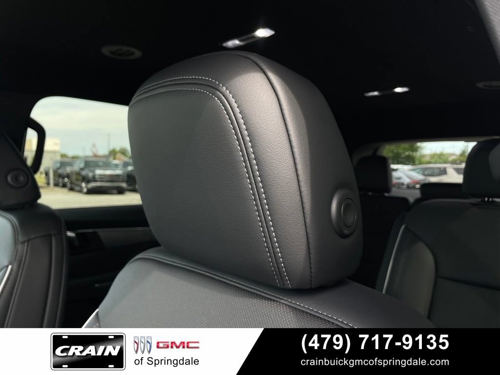 New 2027 Buick Enclave Preferred w/ Power Package FWD image 22