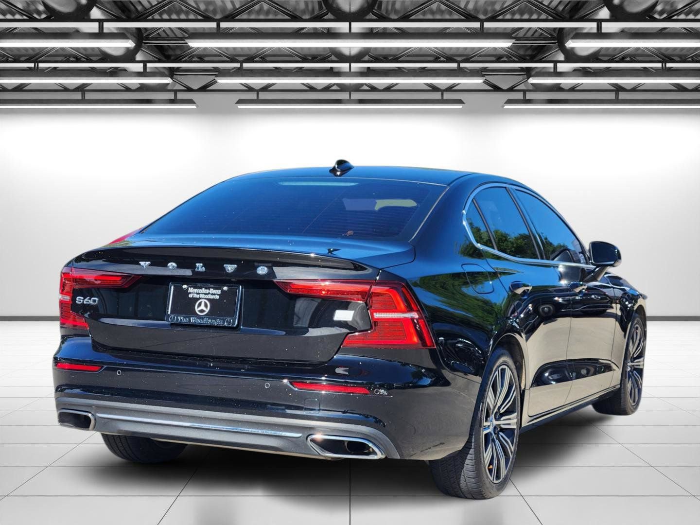 Used 2021 Volvo S60 T8 Inscription image 9