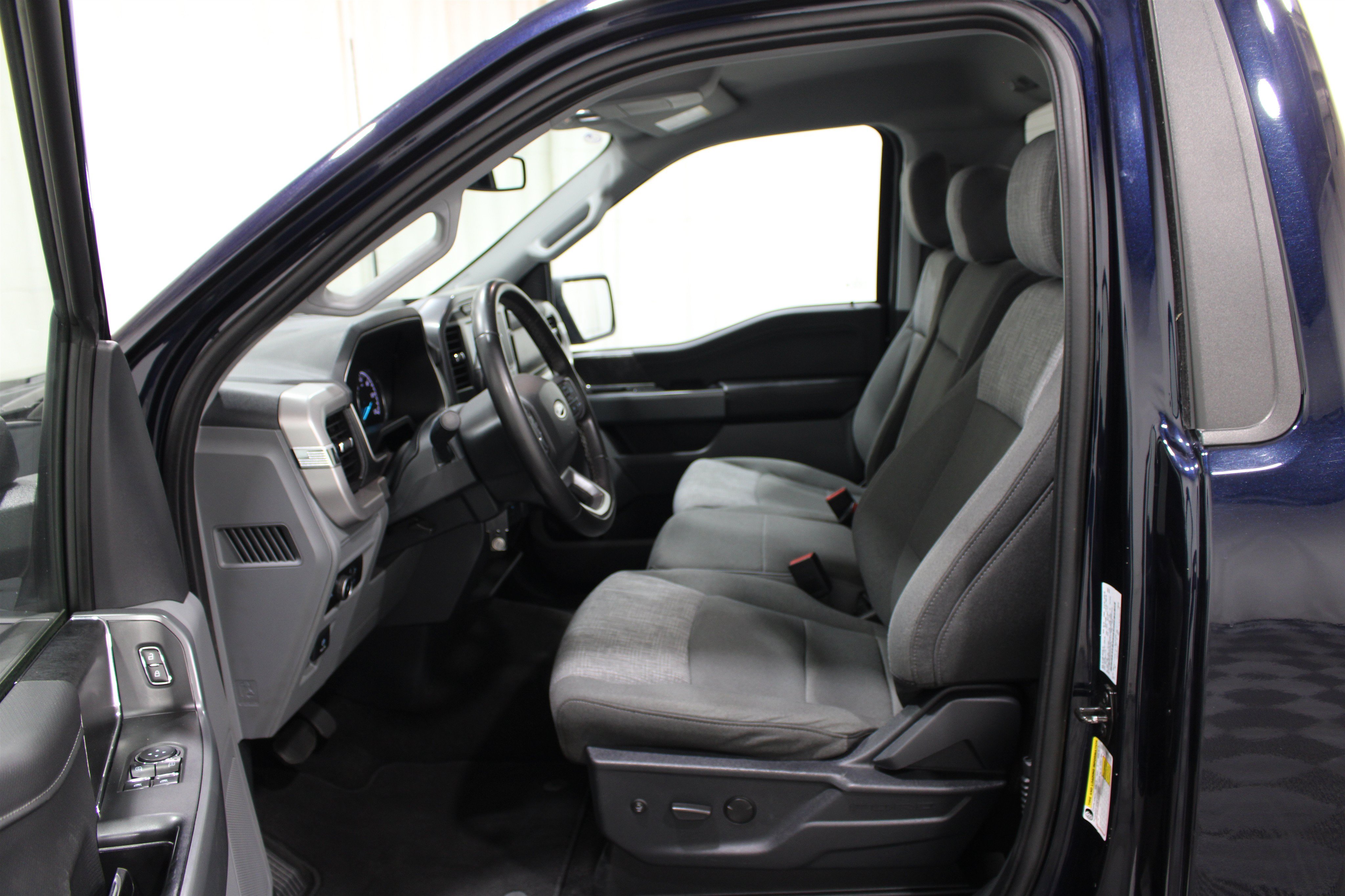 Used 2023 Ford F150 XLT w/ Equipment Group 301A Mid AWD/4WD image 3
