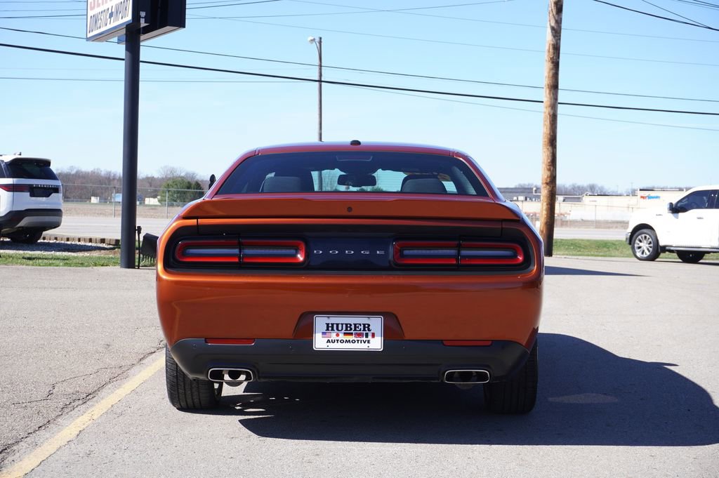 Used 2022 Dodge Challenger GT image 6