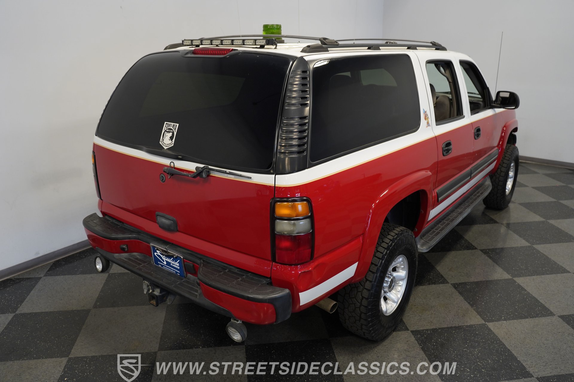 Used 2004 Chevrolet Suburban 2500 LS w/ Suspension Package, Autoride AWD/4WD image 29