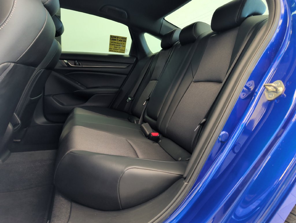 Used 2020 Honda Accord Sport image 30