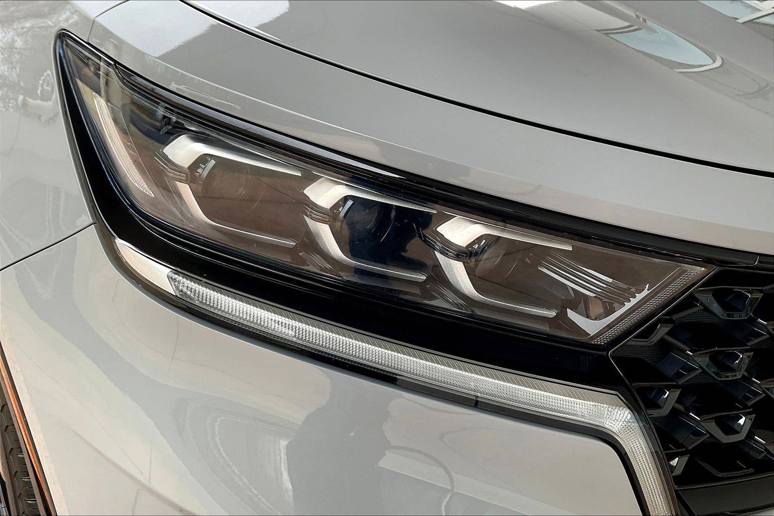 Used 2023 Kia Sorento SX image 30