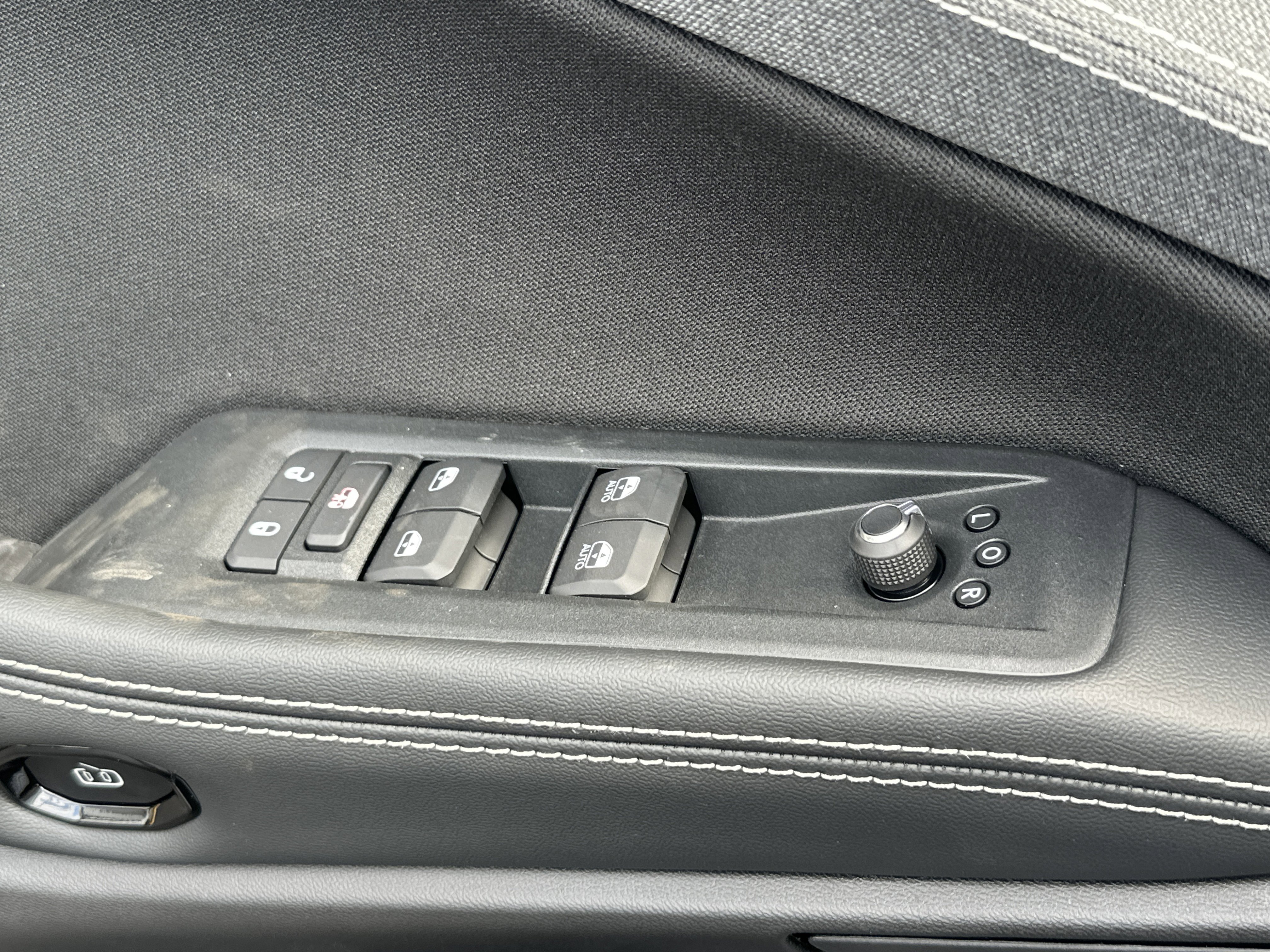 New 2026 Jeep Cherokee Laredo image 13