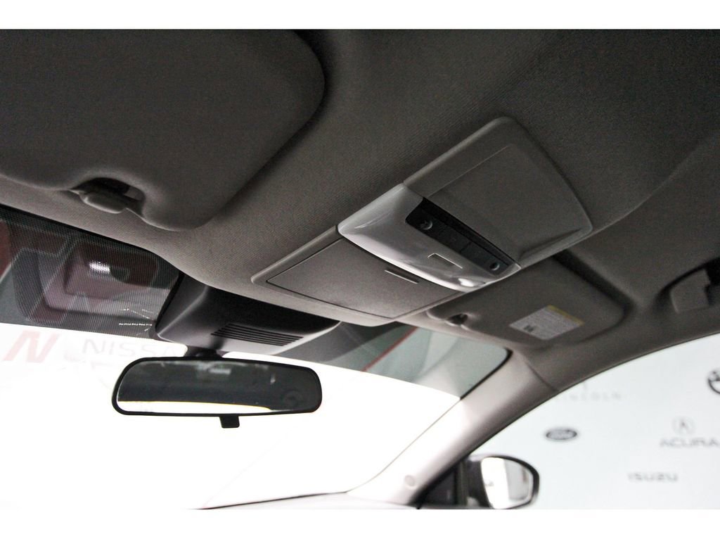 Used 2022 Nissan Sentra SV w/ Trunk Package image 18