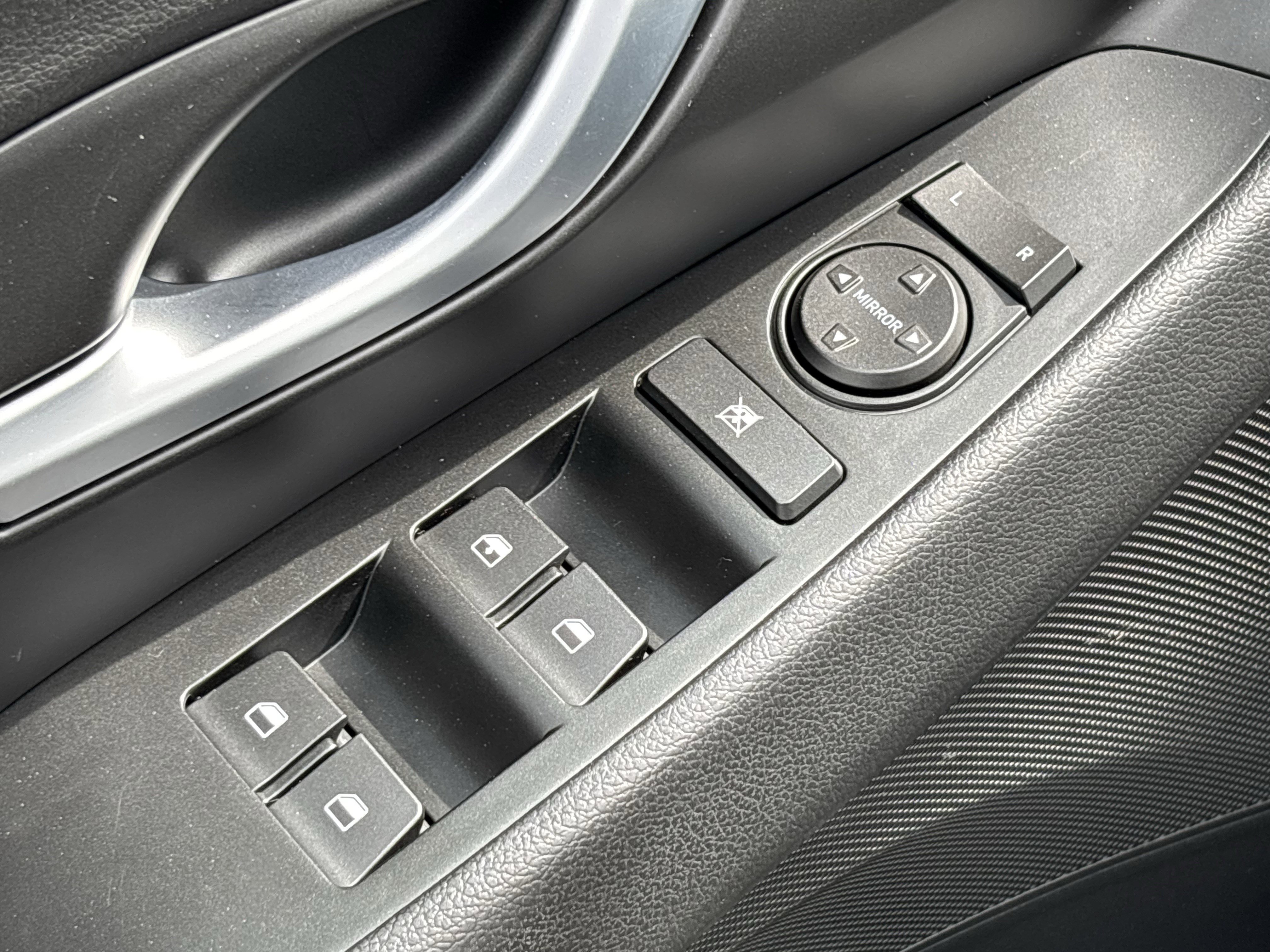 Used 2019 Hyundai Elantra GT image 14