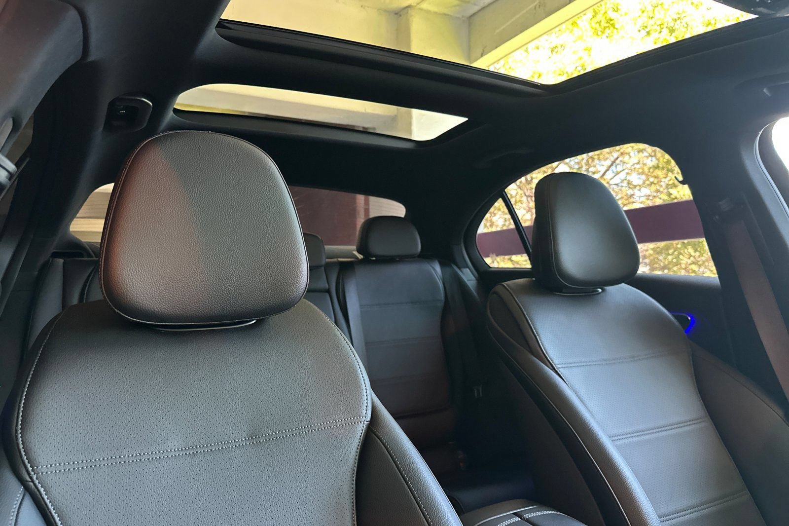 Used 2024 Mercedes-Benz C 300 4MATIC Sedan w/ Exclusive Trim Package image 19