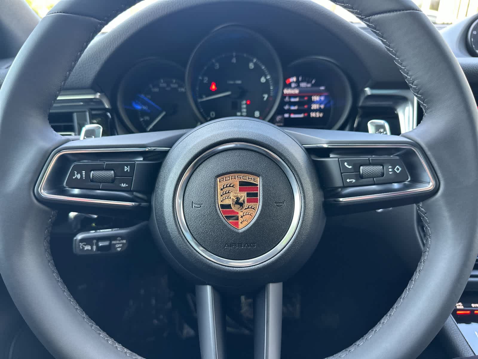 New 2026 Porsche Macan AWD/4WD image 25