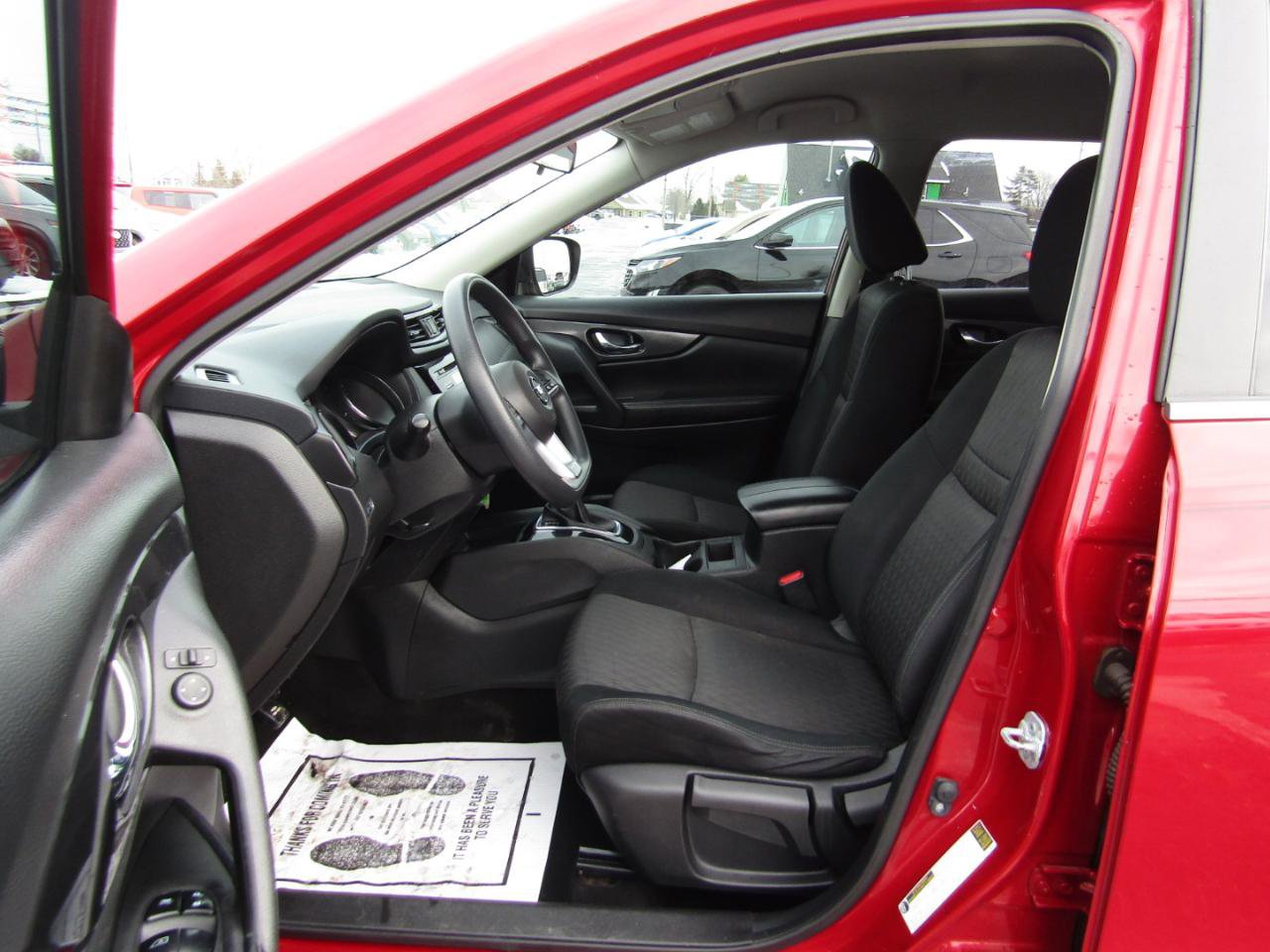 Used 2017 Nissan Rogue S w/ S Appearance Package FWD image 16