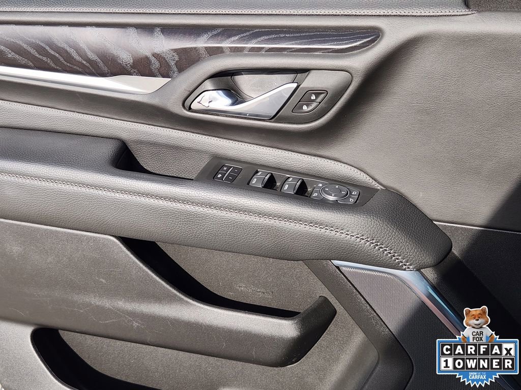 Used 2022 GMC Yukon XL Denali w/ Denali Premium Package image 30