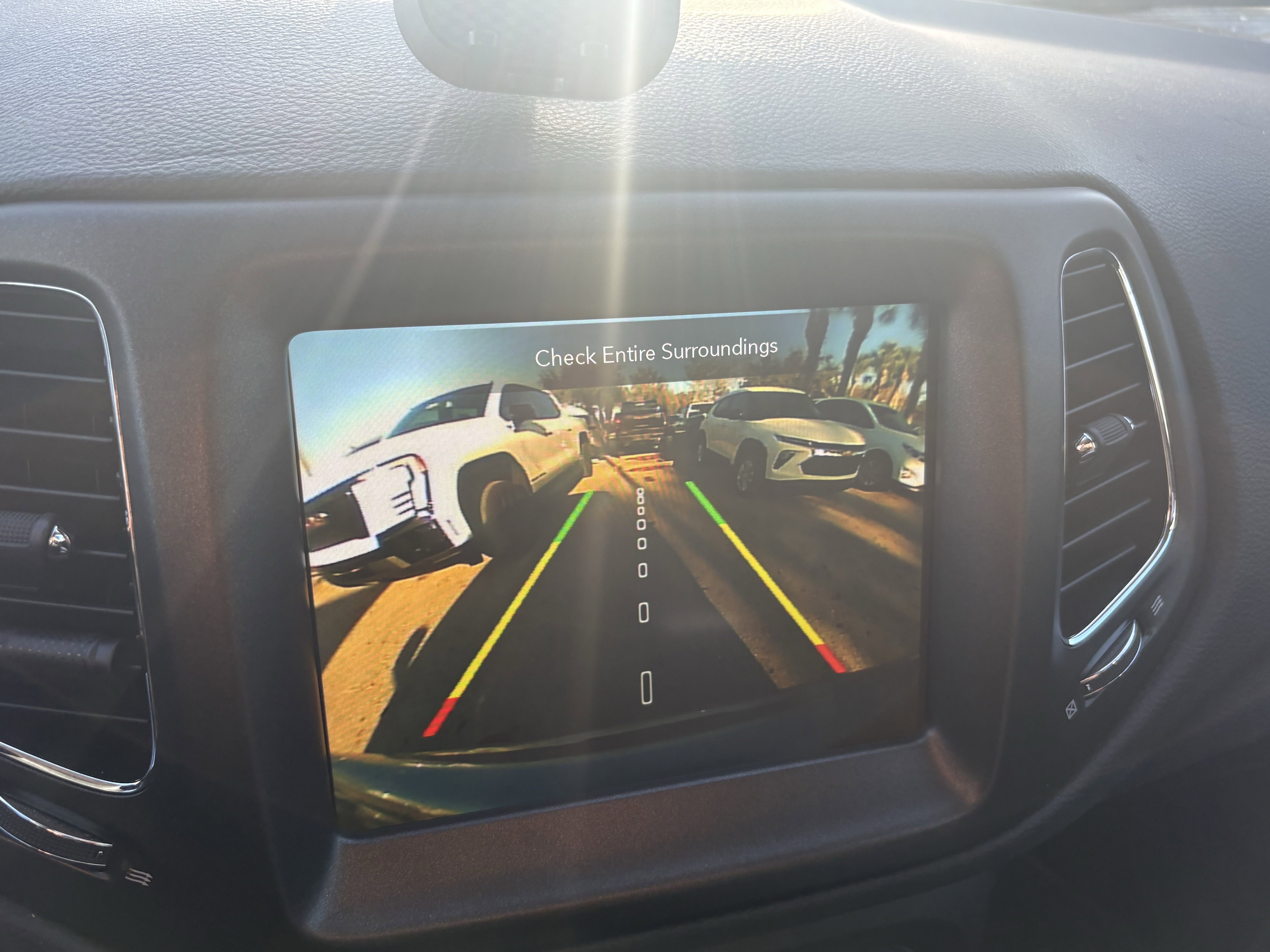 Used 2018 Jeep Compass Trailhawk w/ Leather Interior Group image 12