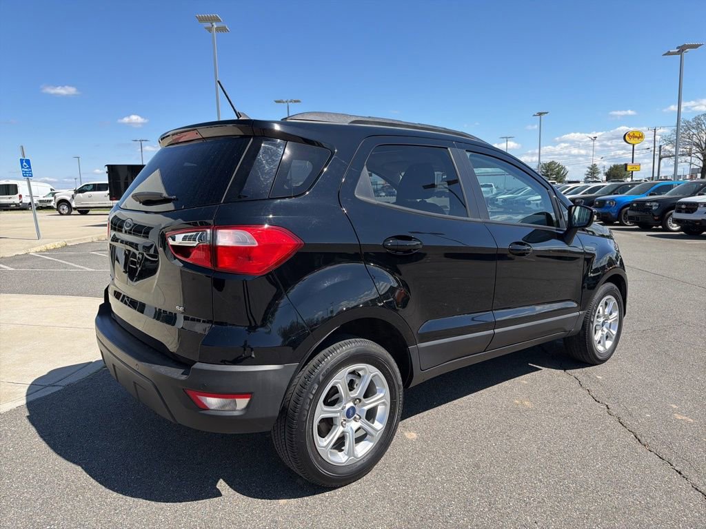 Used 2021 Ford EcoSport SE w/ SE Convenience Package image 3