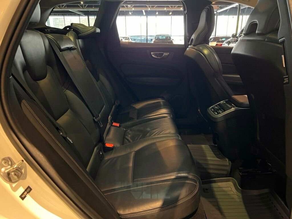 Used 2023 Volvo XC60 B5 Ultimate AWD/4WD image 29