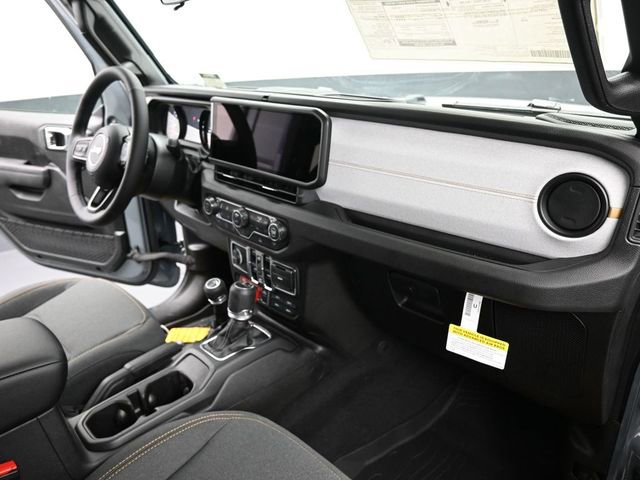 New 2026 Jeep Gladiator Sport AWD/4WD image 24