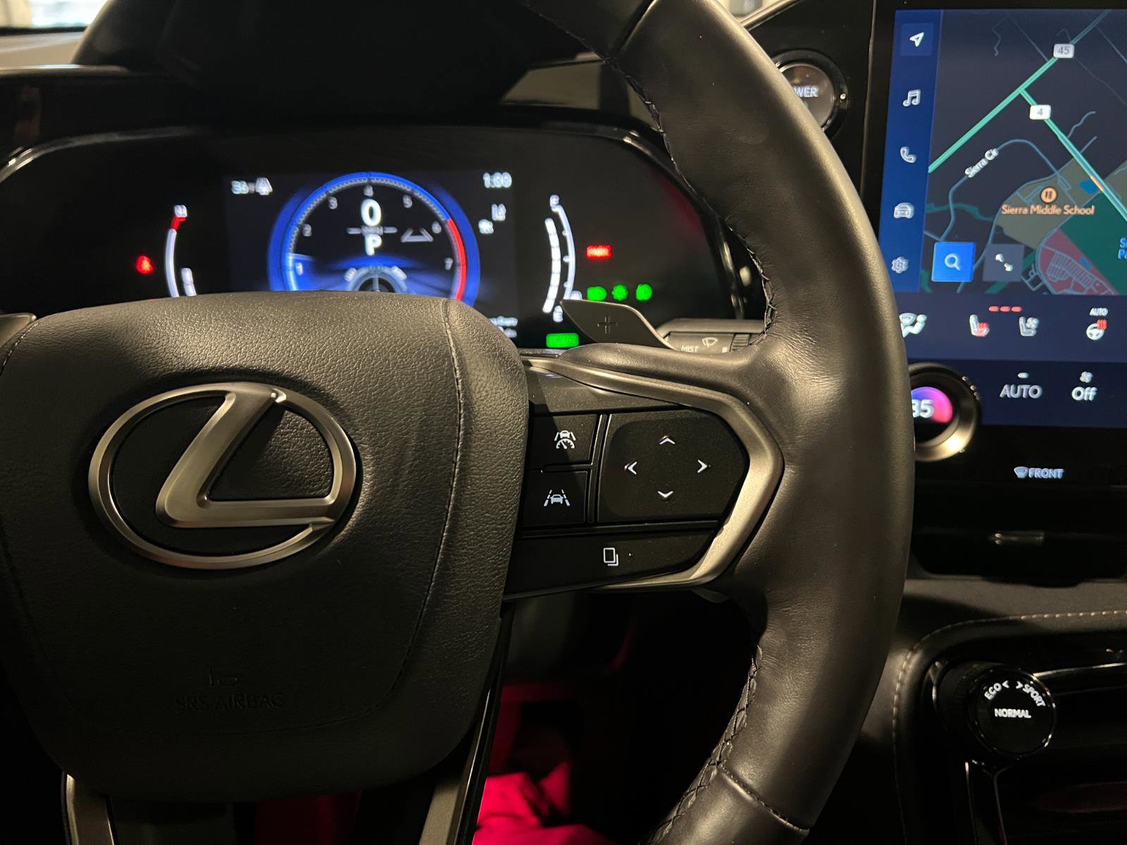 Used 2025 Lexus NX 300h NX 350h Luxury image 14