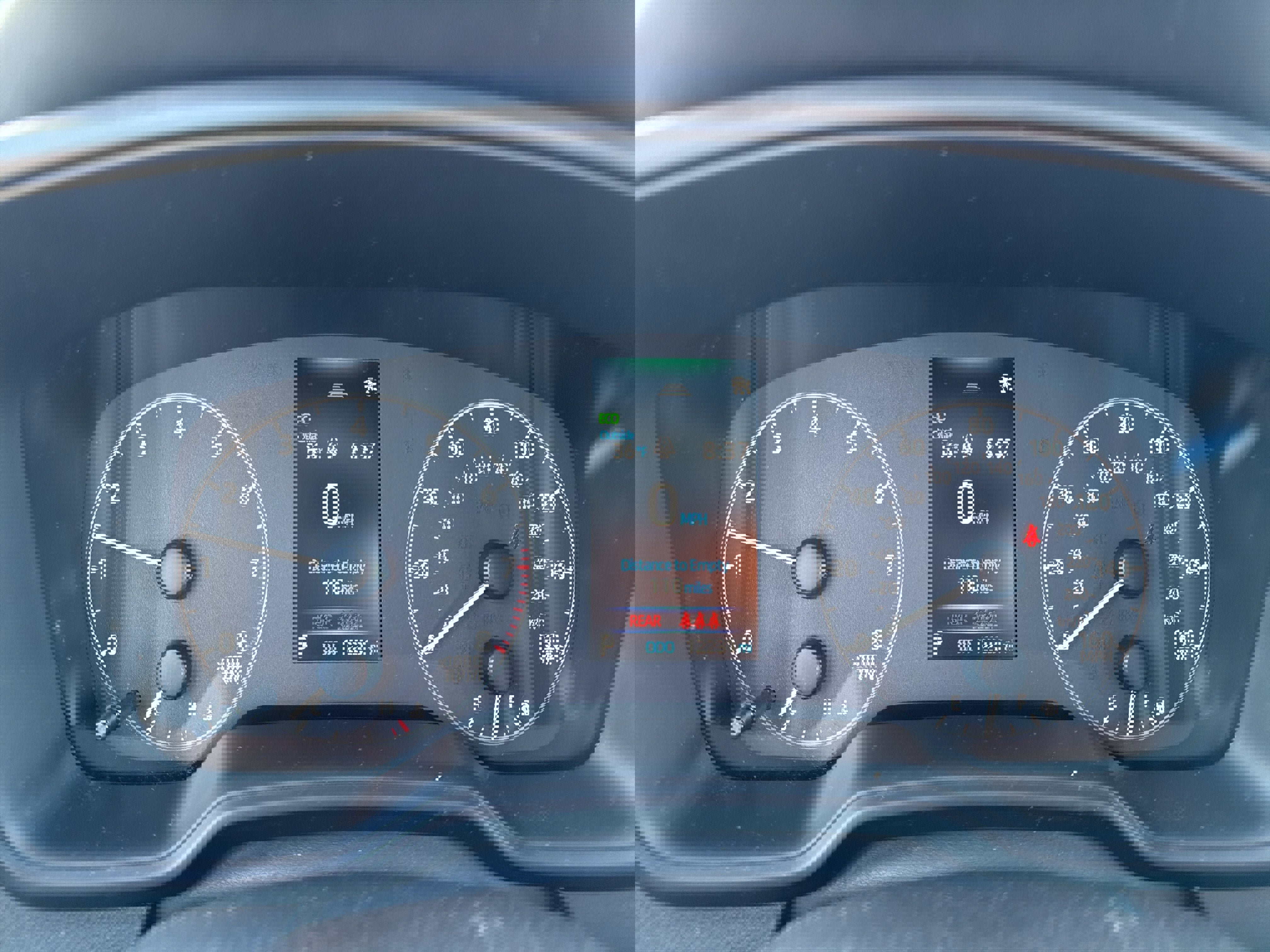 Used 2023 Toyota Corolla SE image 13