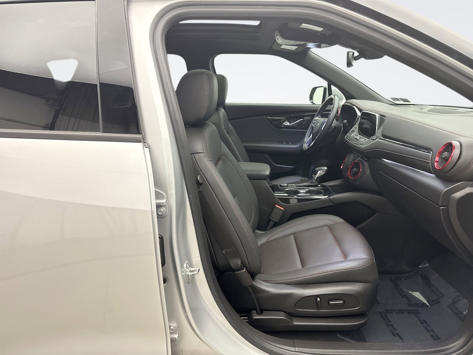 Used 2021 Chevrolet Blazer RS image 16