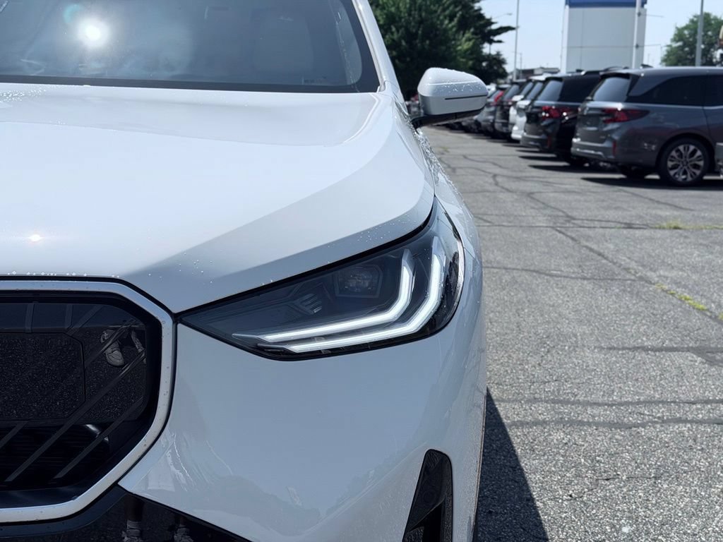 New 2026 BMW X3 xDrive30i w/ Premium Package AWD/4WD image 3