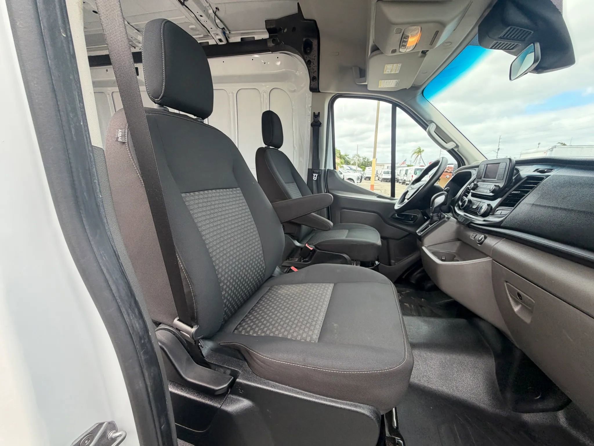 Used 2020 Ford Transit 350 Medium Roof w/ Interior Upgrade Package RWD image 19