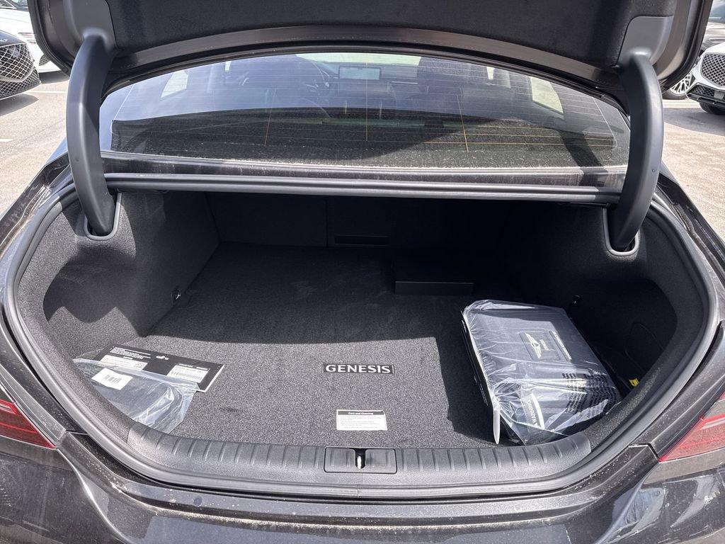 New 2025 Genesis G70 2.5T image 26