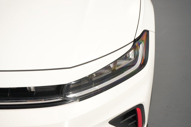 Used 2025 Volkswagen Jetta GLI Autobahn FWD image 6