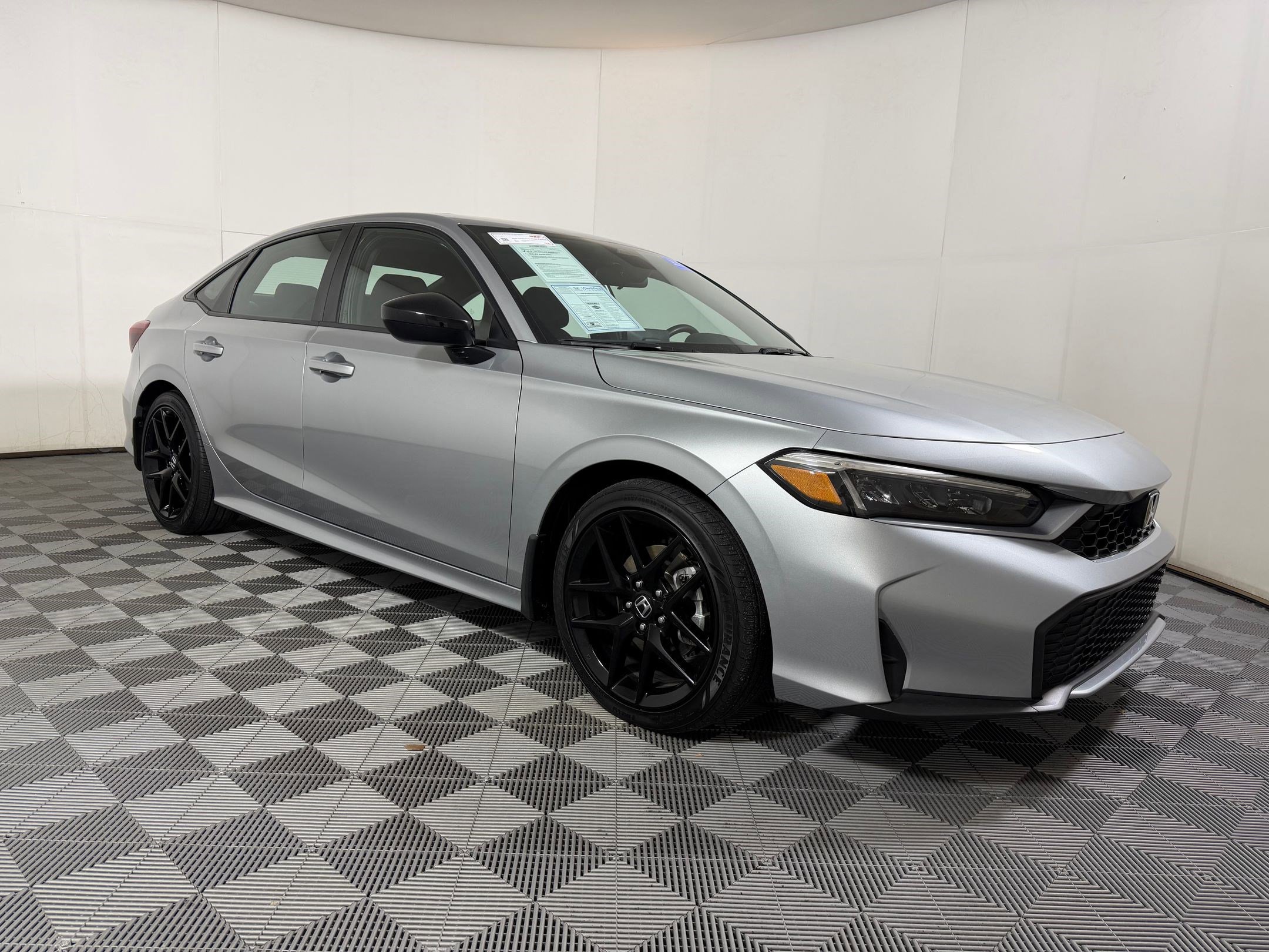 Certified 2025 Honda Civic FWD Hybrid Sedan image 6