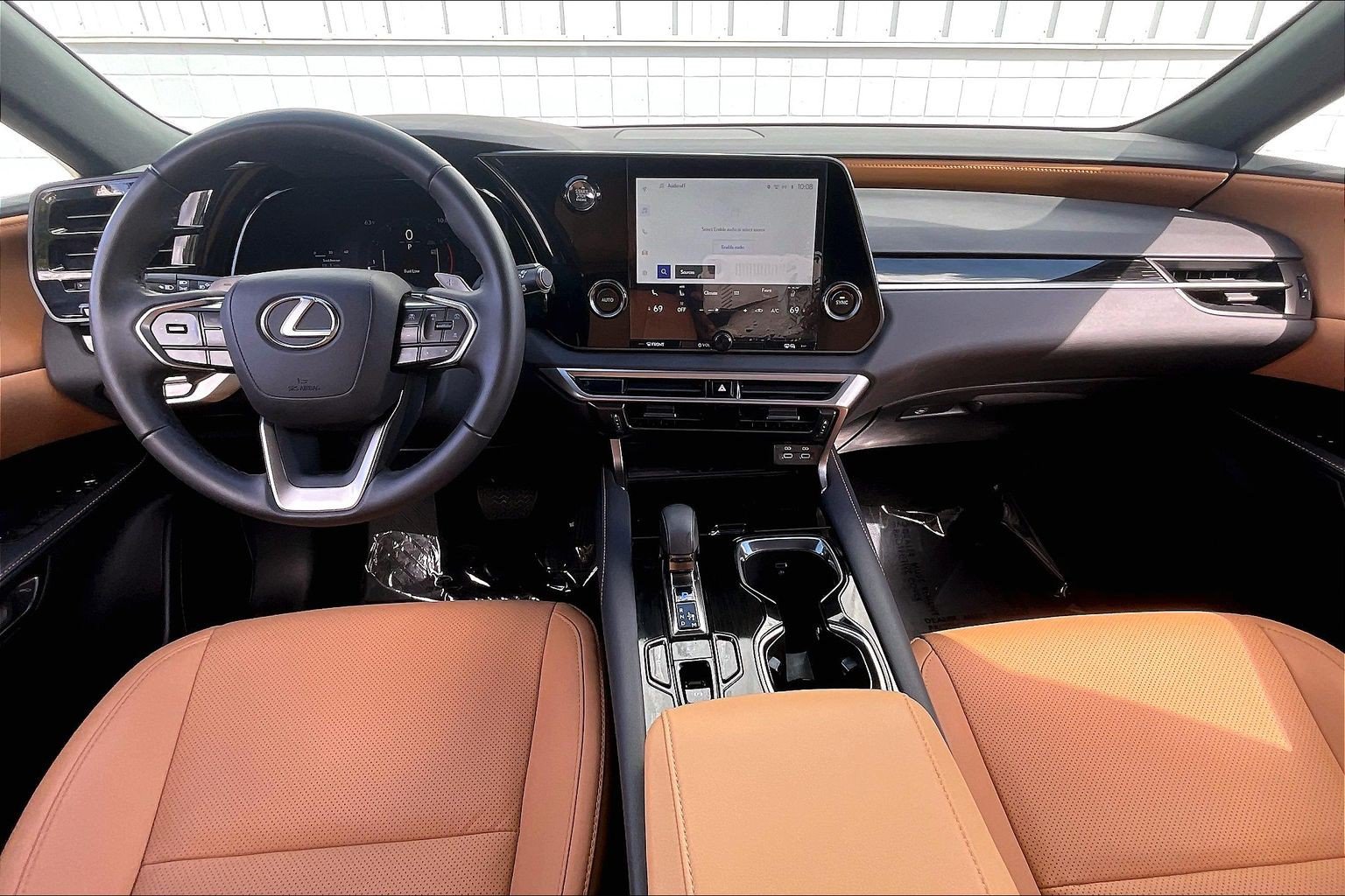Used 2025 Lexus RX 350 FWD w/ Technology Package image 19