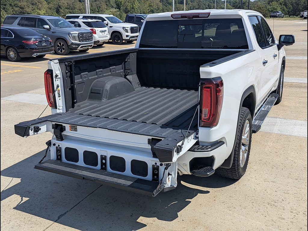 Certified 2024 GMC Sierra 1500 Denali w/ Technology Package AWD/4WD image 15