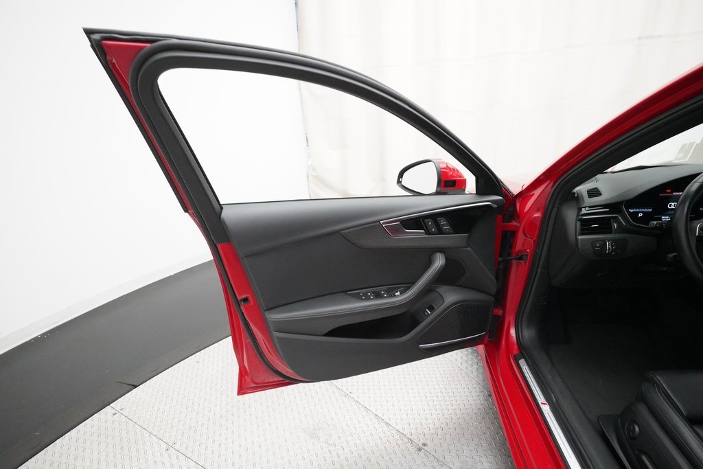 Used 2023 Audi A4 2.0T Premium Plus image 28