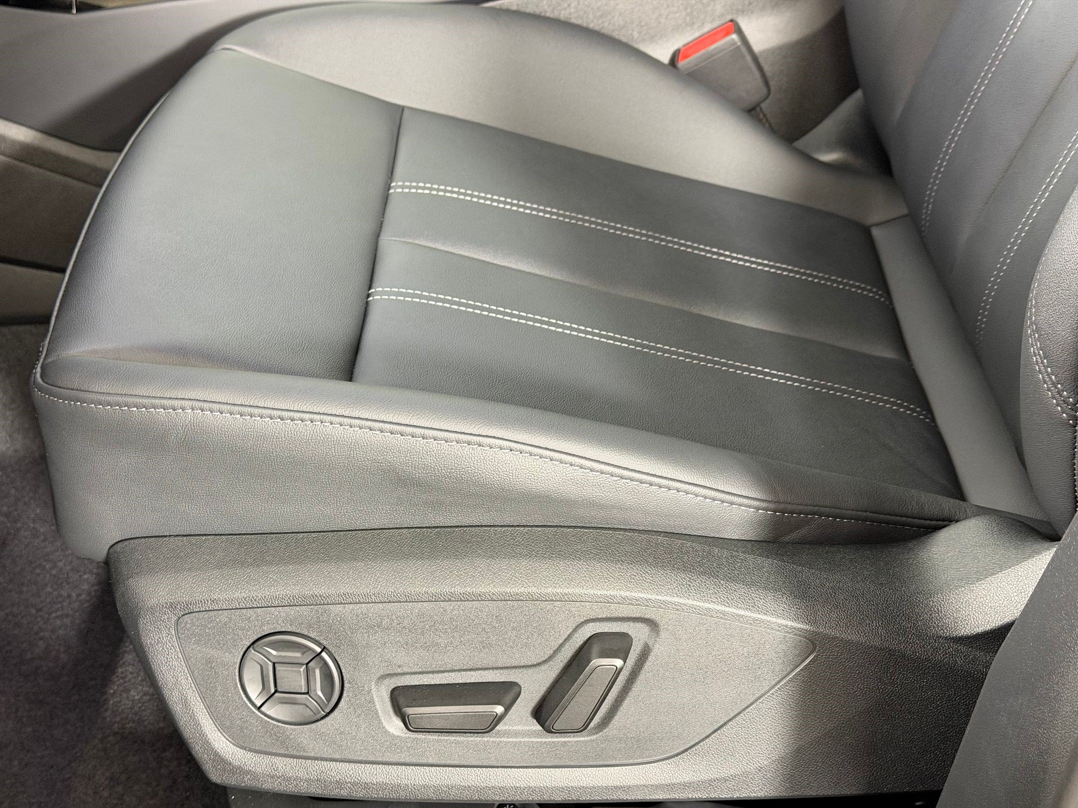 New 2027 Audi Q6 e-tron Premium AWD/4WD image 14