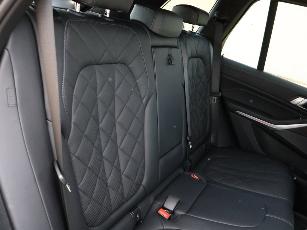 Used 2024 BMW X5 xDrive40i w/ Premium Package AWD/4WD image 35