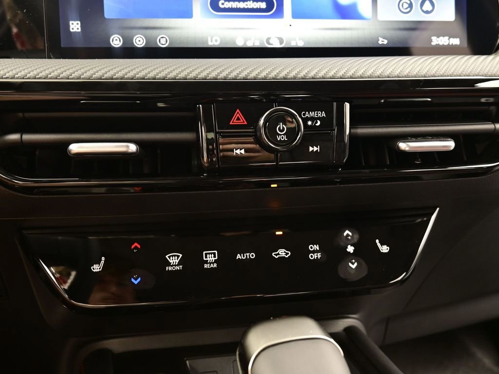 New 2026 Nissan Kicks SR w/ SR Premium Package image 10