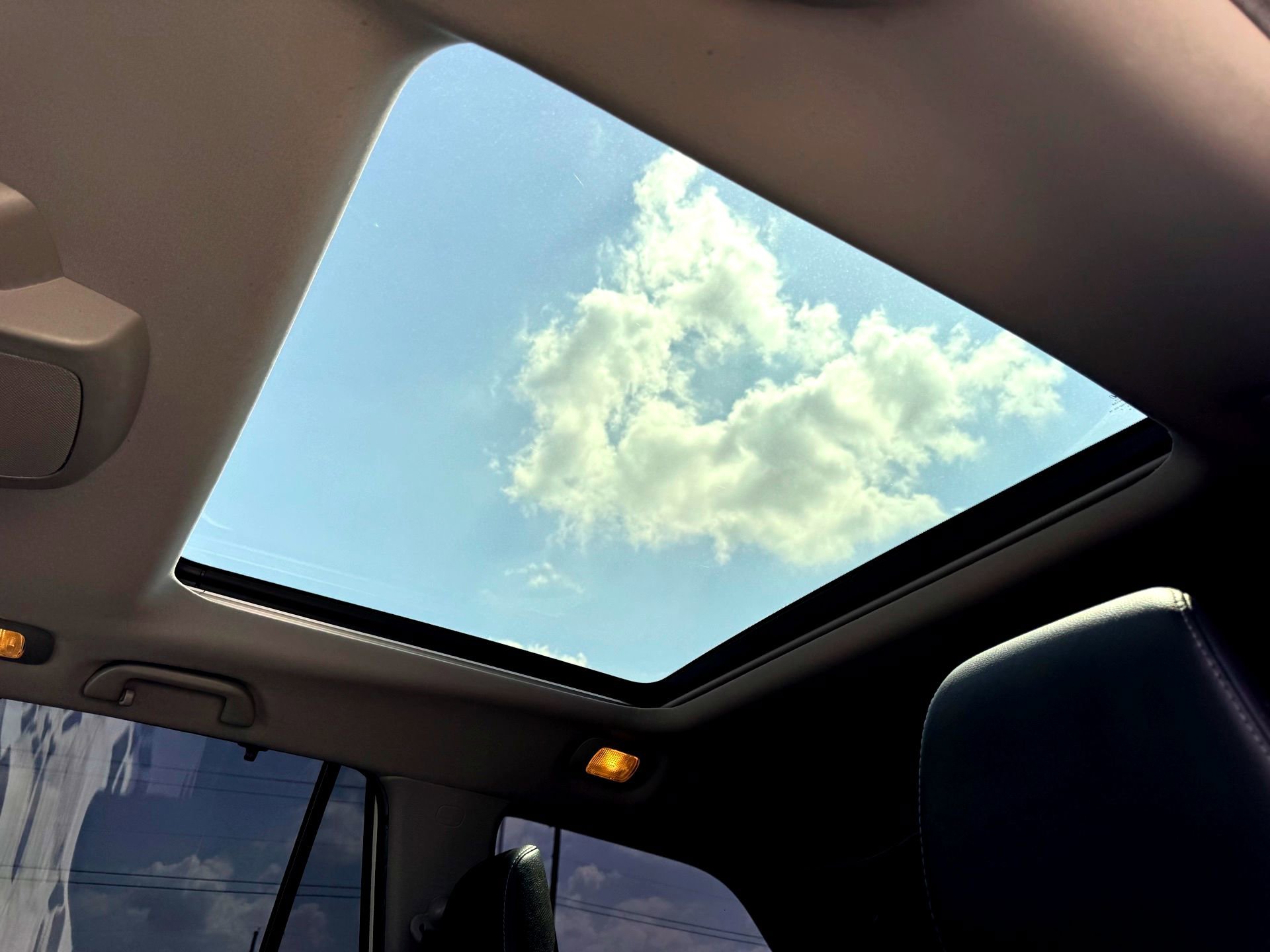 Used 2019 Honda Pilot Elite image 18