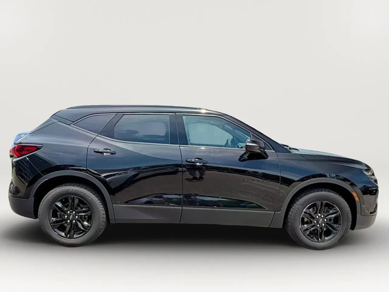 Used 2021 Chevrolet Blazer LT AWD/4WD image 8